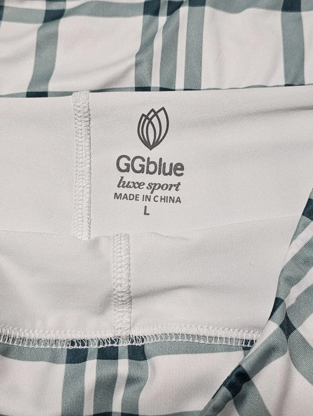 GG Blue Luxe Sport Performance Skort Women's Green & White Plaid Size L
